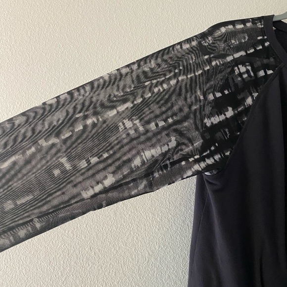 LUCY long sleeve top - Picture 4 of 11